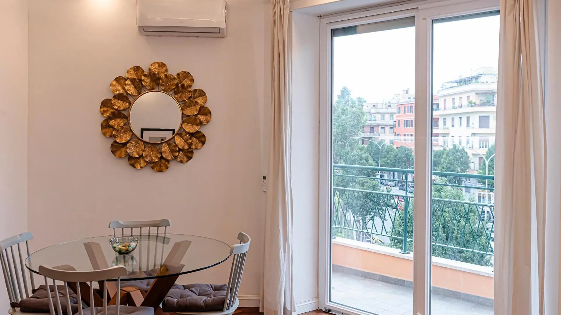 Bright And Cozy Apartment Near The Vatican City Rome